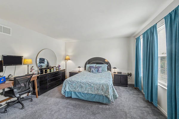 124 Philmar Ave, Cherry Hill, NJ