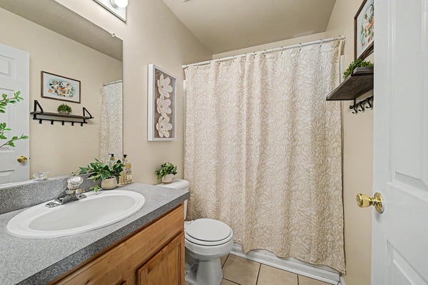 124 Philmar Ave, Cherry Hill, NJ
