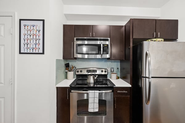 329 Rhode Island Ave NE, 104, Washington, DC