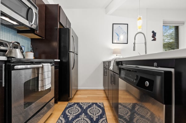 329 Rhode Island Ave NE, 104, Washington, DC