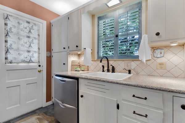 2712 S June Street, Arlington, VA