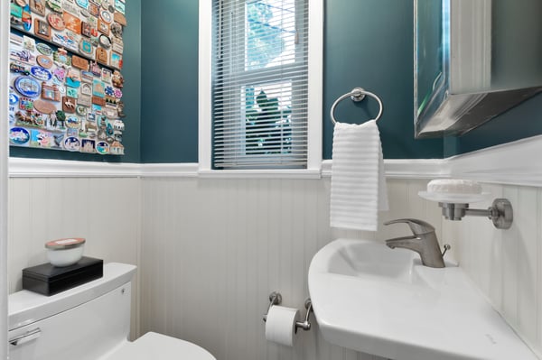 2712 S June Street, Arlington, VA