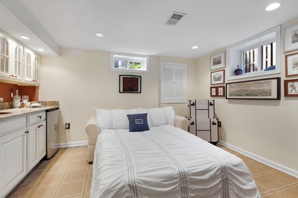 2712 S June Street, Arlington, VA