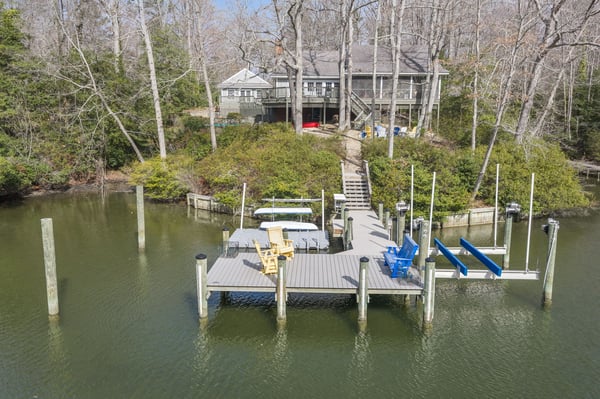 593 Glebe Road, Irvington, VA