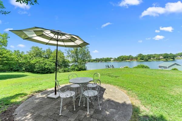 792 King Carter Drive, Irvington, VA