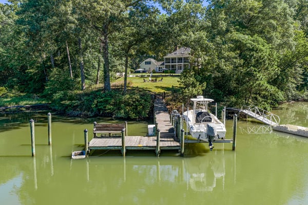 3849 Black Stump Road, Weems, VA
