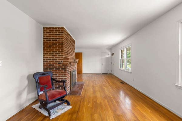 13226 Richmond Road, Warsaw, VA