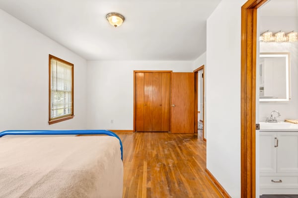 13226 Richmond Road, Warsaw, VA