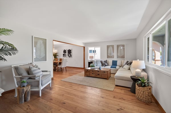 1121 Modesto Avenue, Camarillo, CA