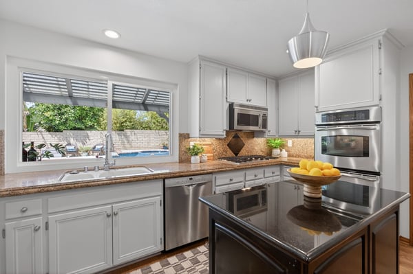 1121 Modesto Avenue, Camarillo, CA