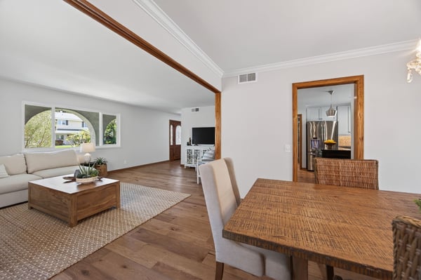 1121 Modesto Avenue, Camarillo, CA