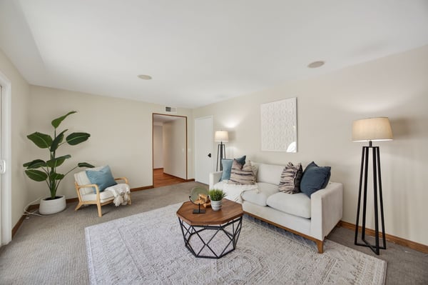 1121 Modesto Avenue, Camarillo, CA