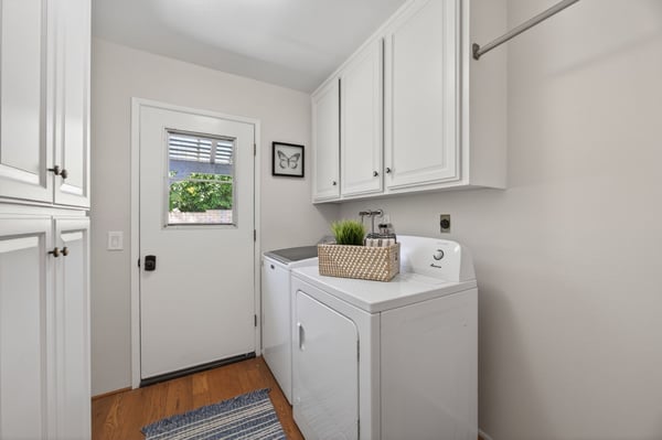 1121 Modesto Avenue, Camarillo, CA