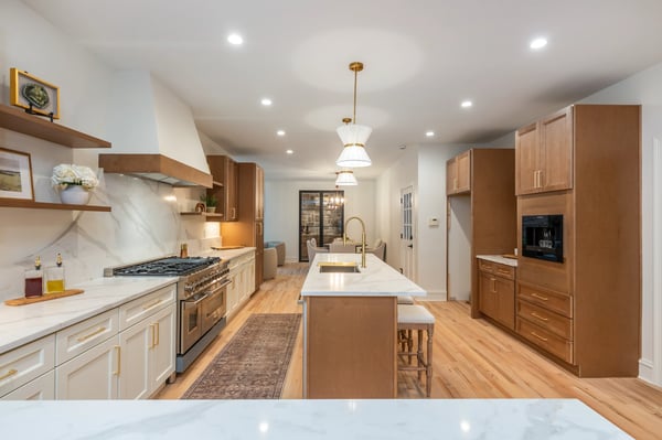 9460 Mistwater Close, Roswell, GA