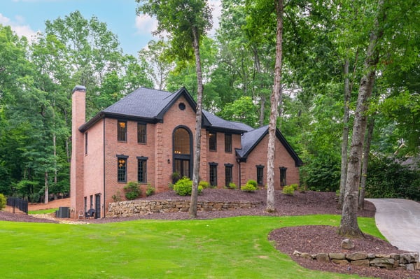 9460 Mistwater Close, Roswell, GA