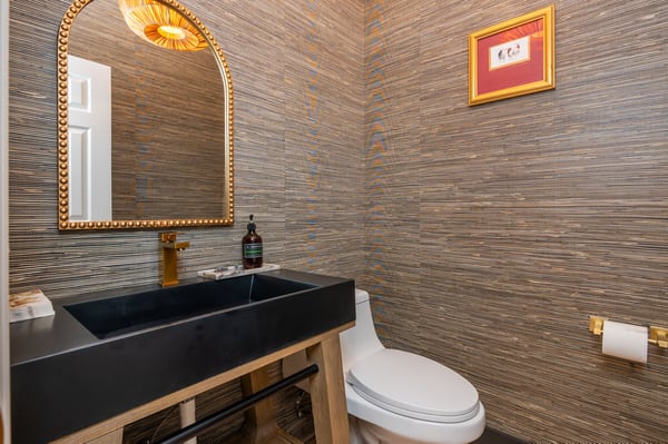 9460 Mistwater Close, Roswell, GA