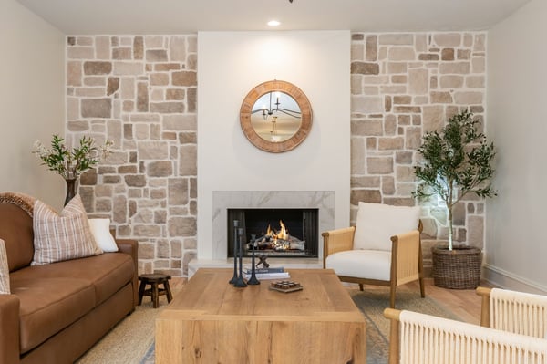 9460 Mistwater Close, Roswell, GA
