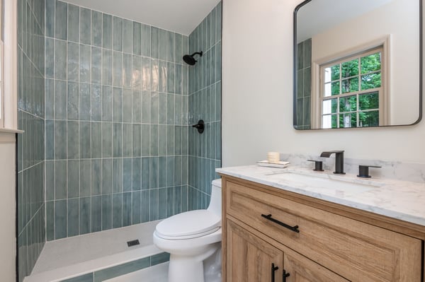 9460 Mistwater Close, Roswell, GA