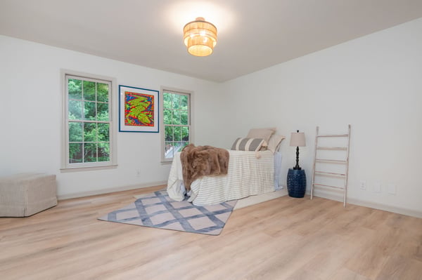 9460 Mistwater Close, Roswell, GA