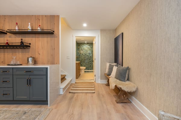 9460 Mistwater Close, Roswell, GA