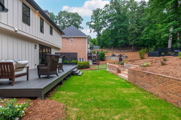 9460 Mistwater Close, Roswell, GA