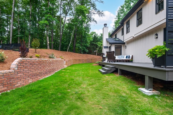 9460 Mistwater Close, Roswell, GA