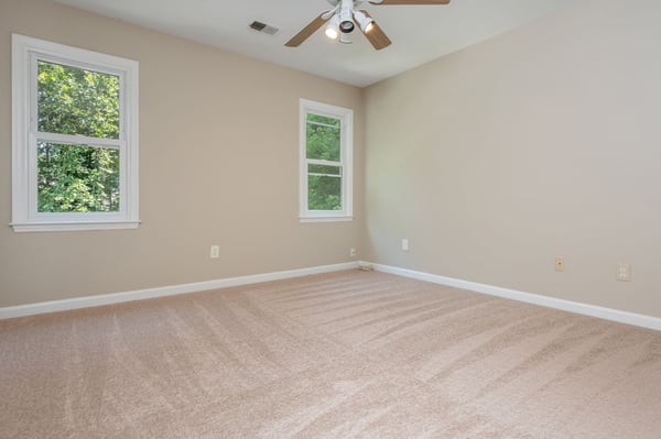 2865 Stoneglen Close, Roswell, GA