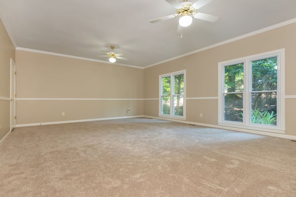 2865 Stoneglen Close, Roswell, GA