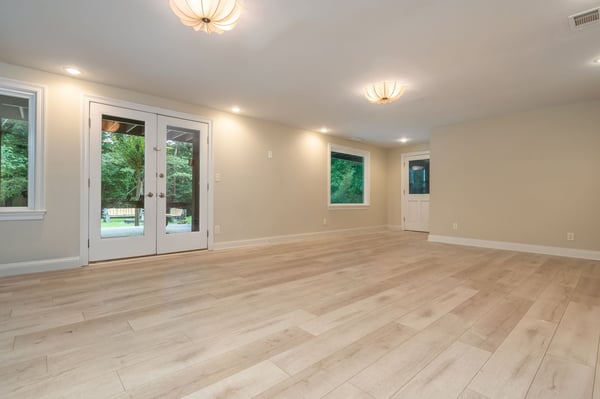 2865 Stoneglen Close, Roswell, GA
