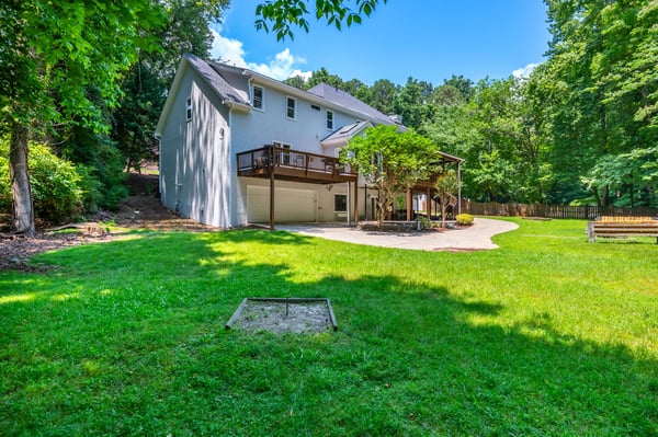 2865 Stoneglen Close, Roswell, GA