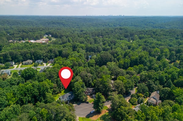 2865 Stoneglen Close, Roswell, GA