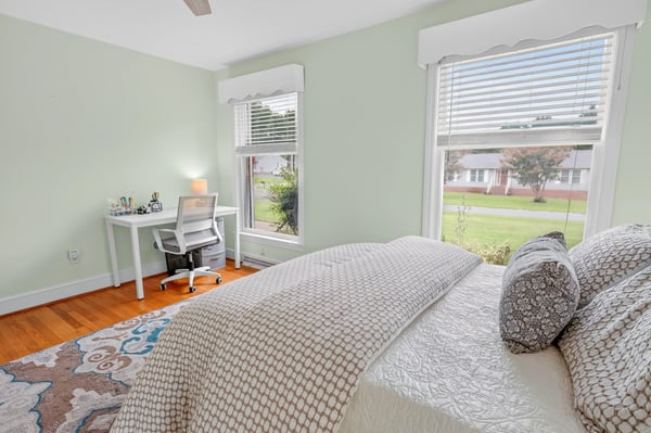 42 Venable Dr, Kilmarnock, VA