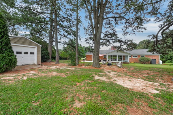 42 Venable Dr, Kilmarnock, VA