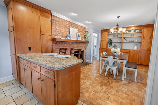 42 Venable Dr, Kilmarnock, VA