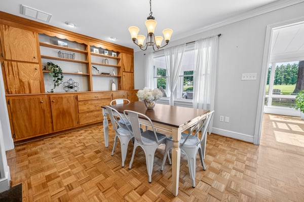 42 Venable Dr, Kilmarnock, VA