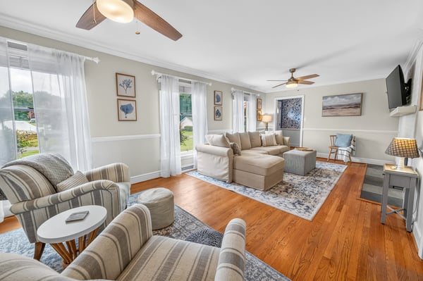 42 Venable Dr, Kilmarnock, VA