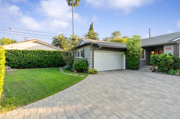 6115 Van Noord Avenue, Valley Glen, CA