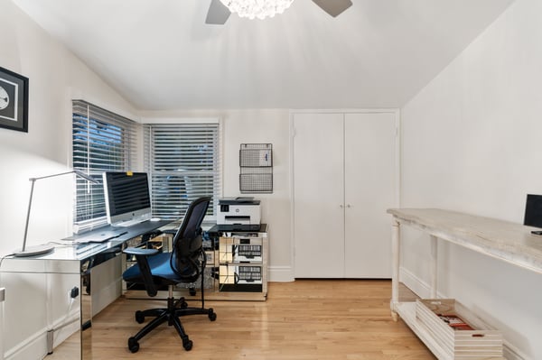 6115 Van Noord Avenue, Valley Glen, CA