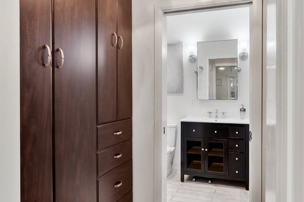 6115 Van Noord Avenue, Valley Glen, CA