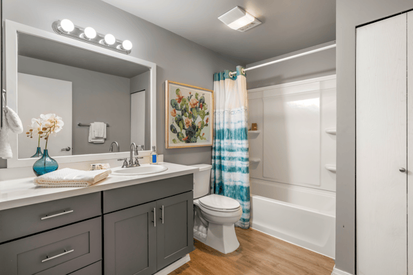 9474 Woodinville Redmond Rd NE, A202, Redmond, WA