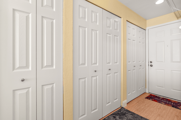 9484 Redmond Woodinville Rd. NE, C202, Redmond, WA