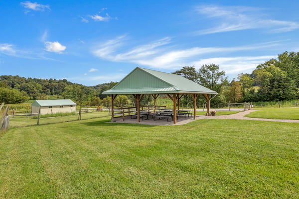 9065 Clay Pike Road, Chandlersville, OH