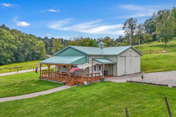9065 Clay Pike Road, Chandlersville, OH