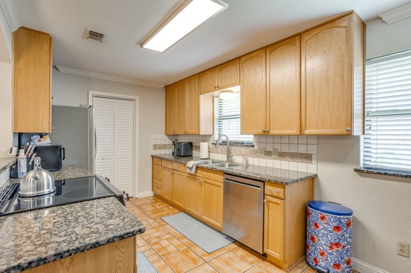 205 Scenic Dr, Aledo, TX