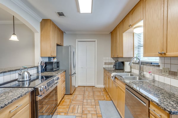 205 Scenic Dr, Aledo, TX