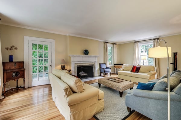 5809 Grosvenor Lane, Bethesda, MD