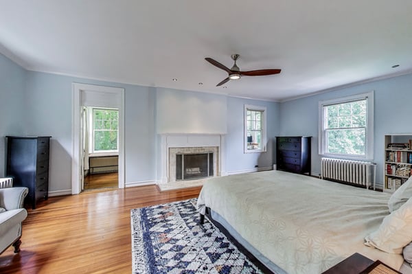 5809 Grosvenor Lane, Bethesda, MD