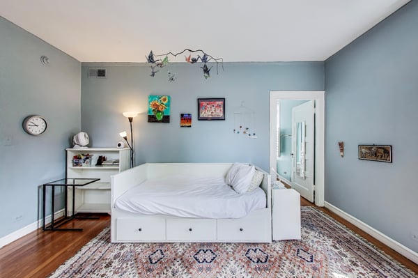 5809 Grosvenor Lane, Bethesda, MD