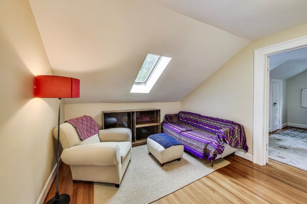 5809 Grosvenor Lane, Bethesda, MD
