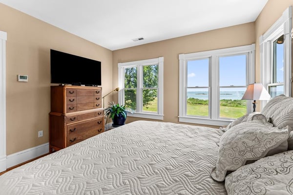 2414 Windmill Point Road, White Stone, VA